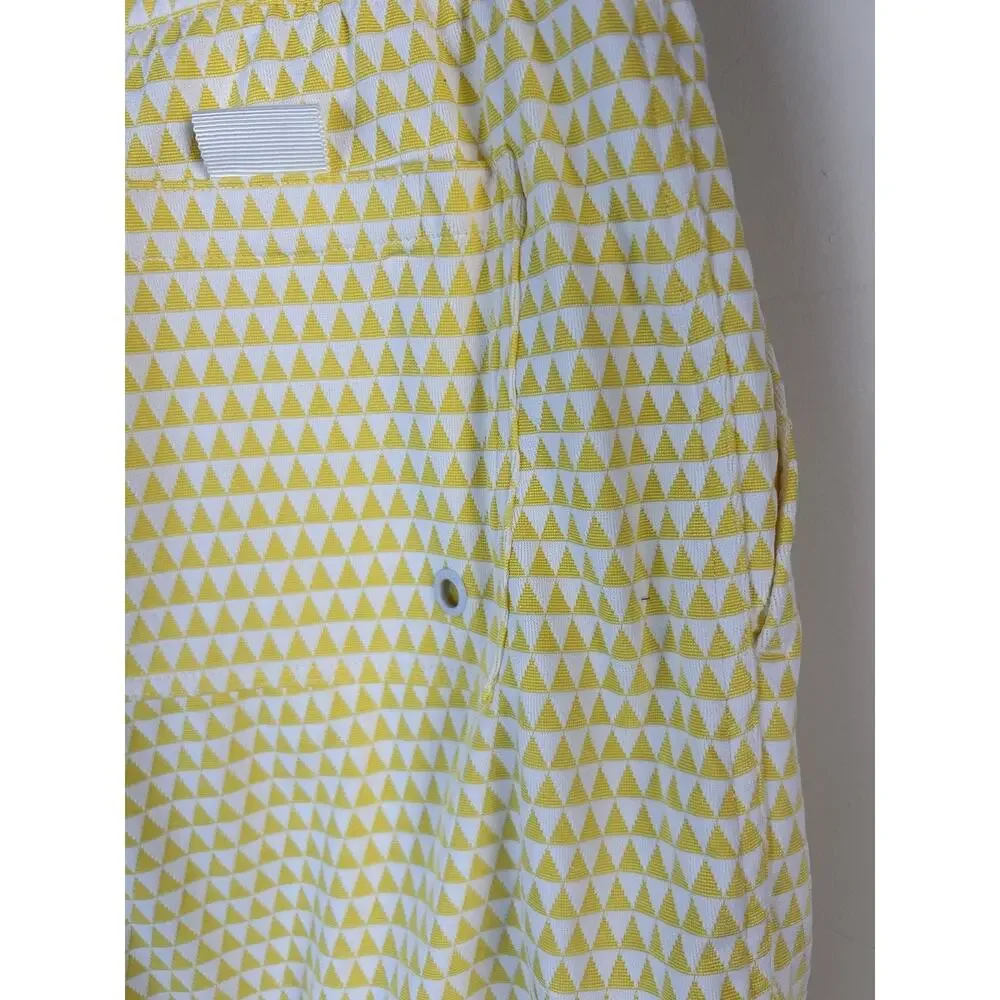 Casa Del Mar Mens Swim Trunks Shorts Yellow White Geometric Shorts Sz XL